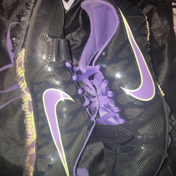 nike track shoes - Picture 1 of 1